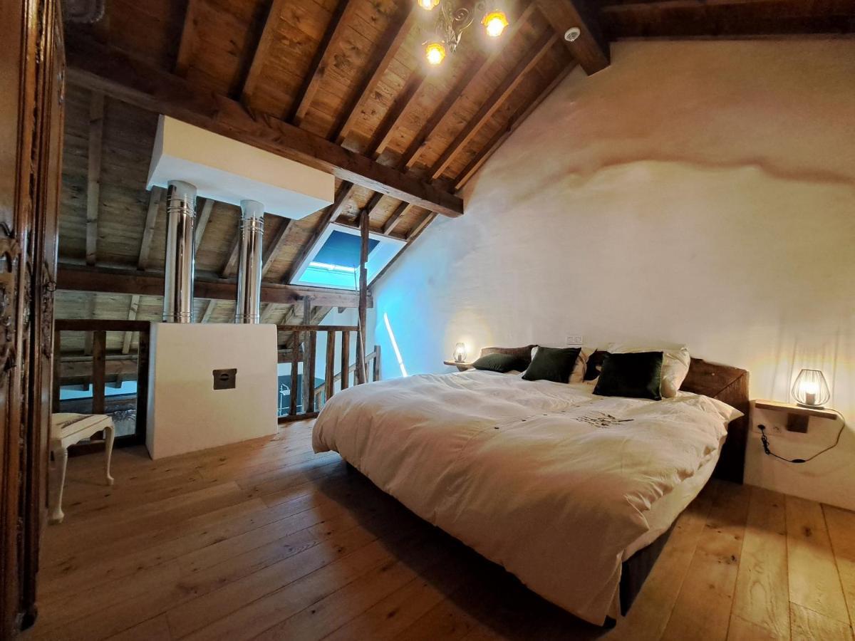 Gite Les 3 Pierres Houffalize Exterior photo